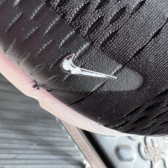 (USED) Nike Air Max 270 Sneaker - Men's - Picture 14 of 16